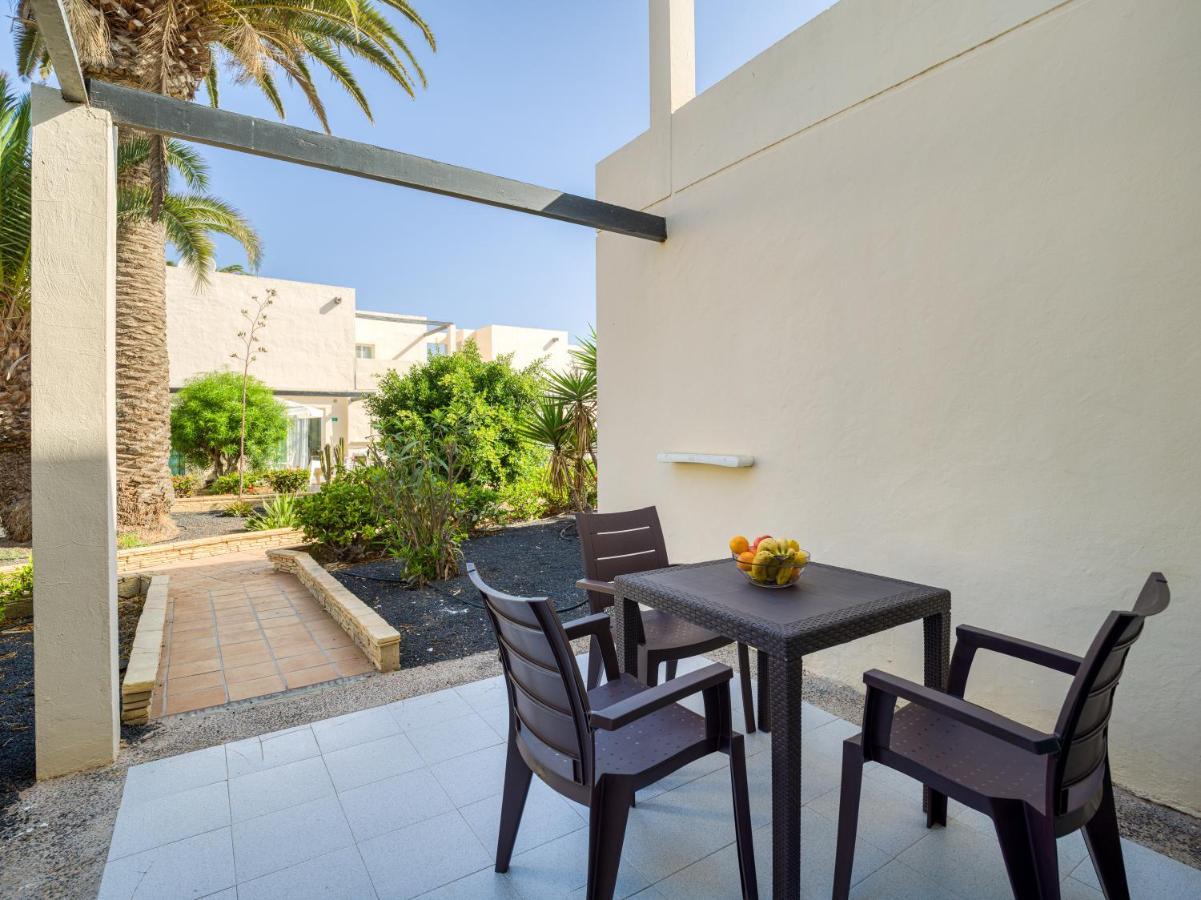Homeforguest Moderno Apartamento Con Piscina En Corralejo Zewnętrze zdjęcie